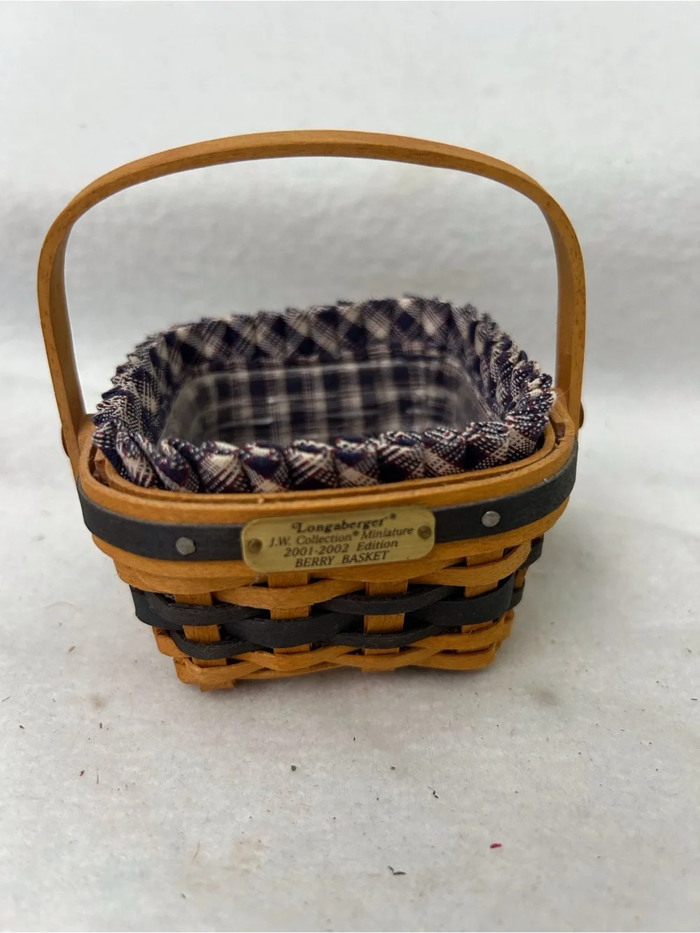Longaberger J.W. Collection Miniature Berry Basket 2001-2002